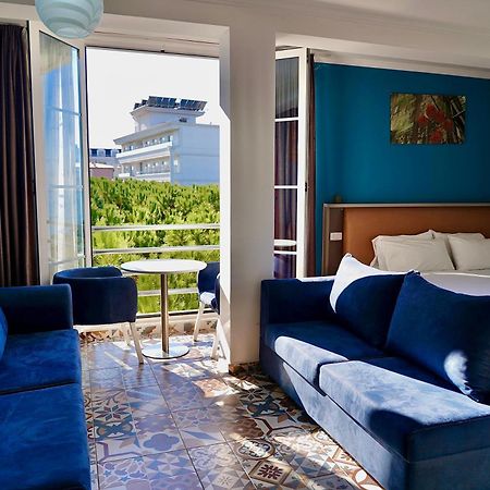 Hotel Monaco & Garden Golem  Eksteriør billede